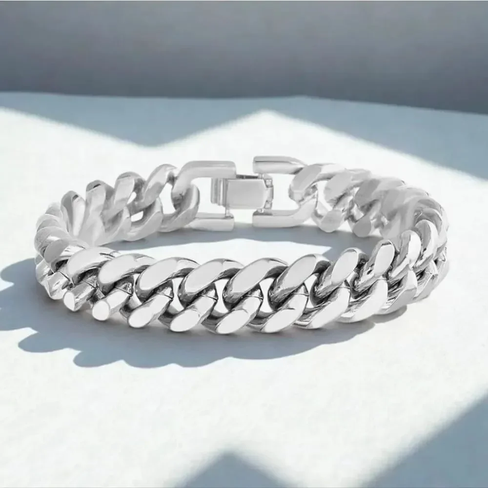 💬🔸️🅰️NIB True Religion Cuban Chain Unisex Bracelet